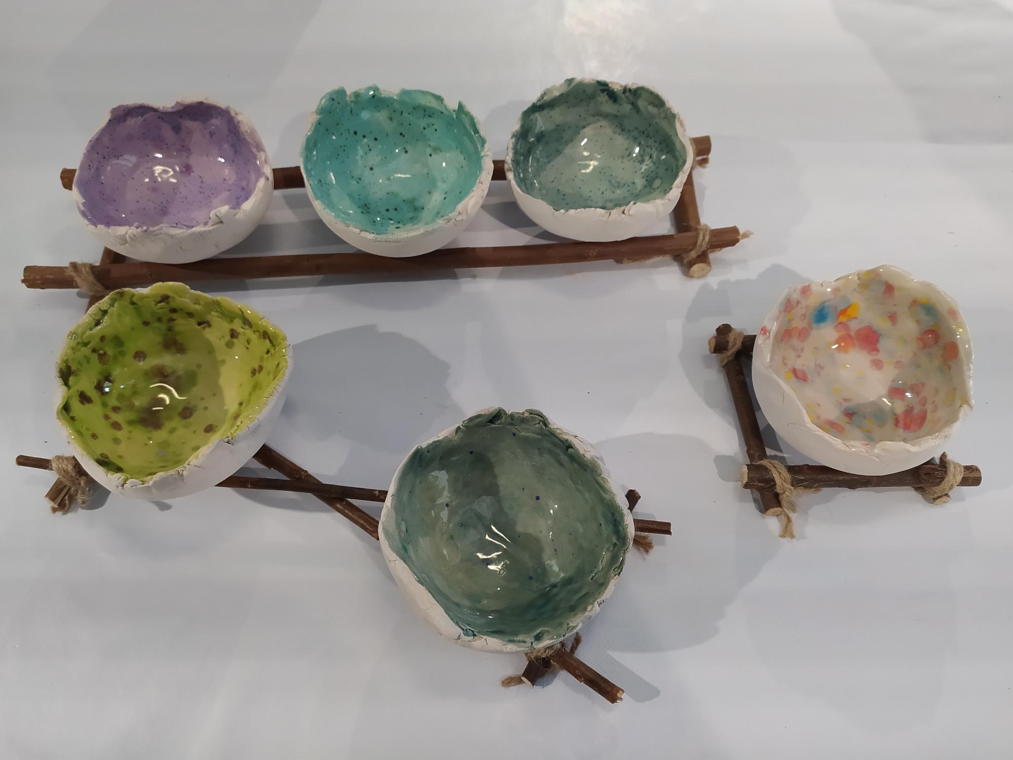 Decoración con cuencos de cerámica